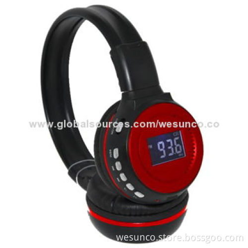 Micro SD card headphone with LCD